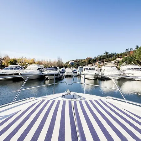بوتيل Yacht Douro *