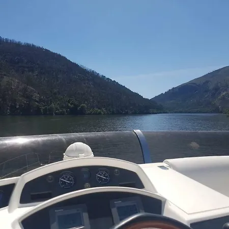 Yacht Douro