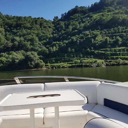 Yacht Douro