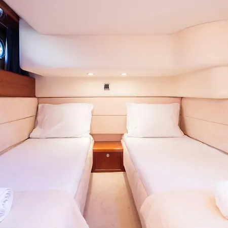 Yacht Douro * جوندومار