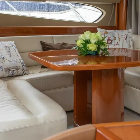 Yacht Douro