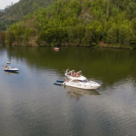 Yacht Douro